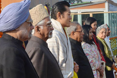 The President, Shri Pranab Mukherjee, the Chief Guest of Republic Day the King of Bhutan, His Majesty Jigme Khesar Namgyel Wangchuck, the Vice President, Shri Mohd. Hamid Ansari, the Prime Minister, Dr. Manmohan Singh and other dignitaries at the Salami Manch on the occasion of the 64th Republic day celebrations, at Rajpath, in New Delhi on January 26, 2013.